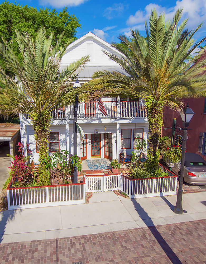 44 Spanish Street Inn (Adults Only) Сент-Огастин Экстерьер фото